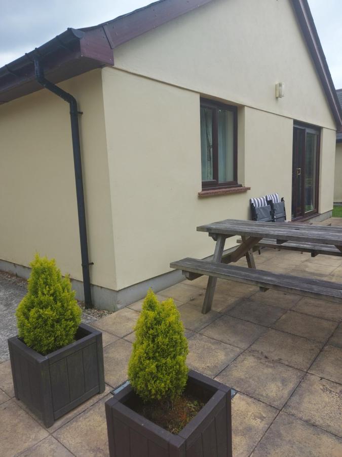 Villa 10 The Parklands - Cosy Bungalow In Cornwall Kilkhampton Exterior foto